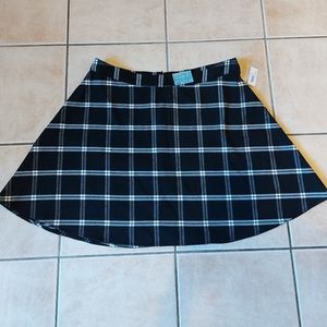 Old Navy | Plaid mini skirt -size14
